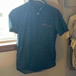 Forever 21 men’s floral extra small button down